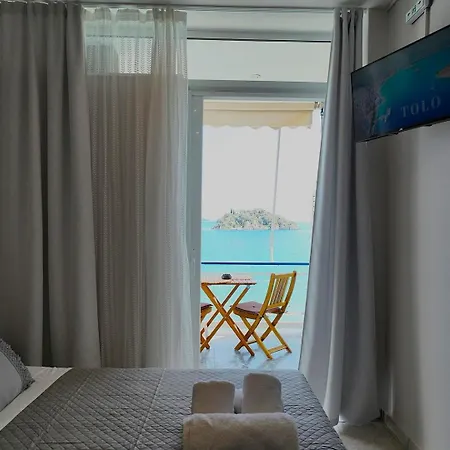 Captain's Sea View 2 * טולון